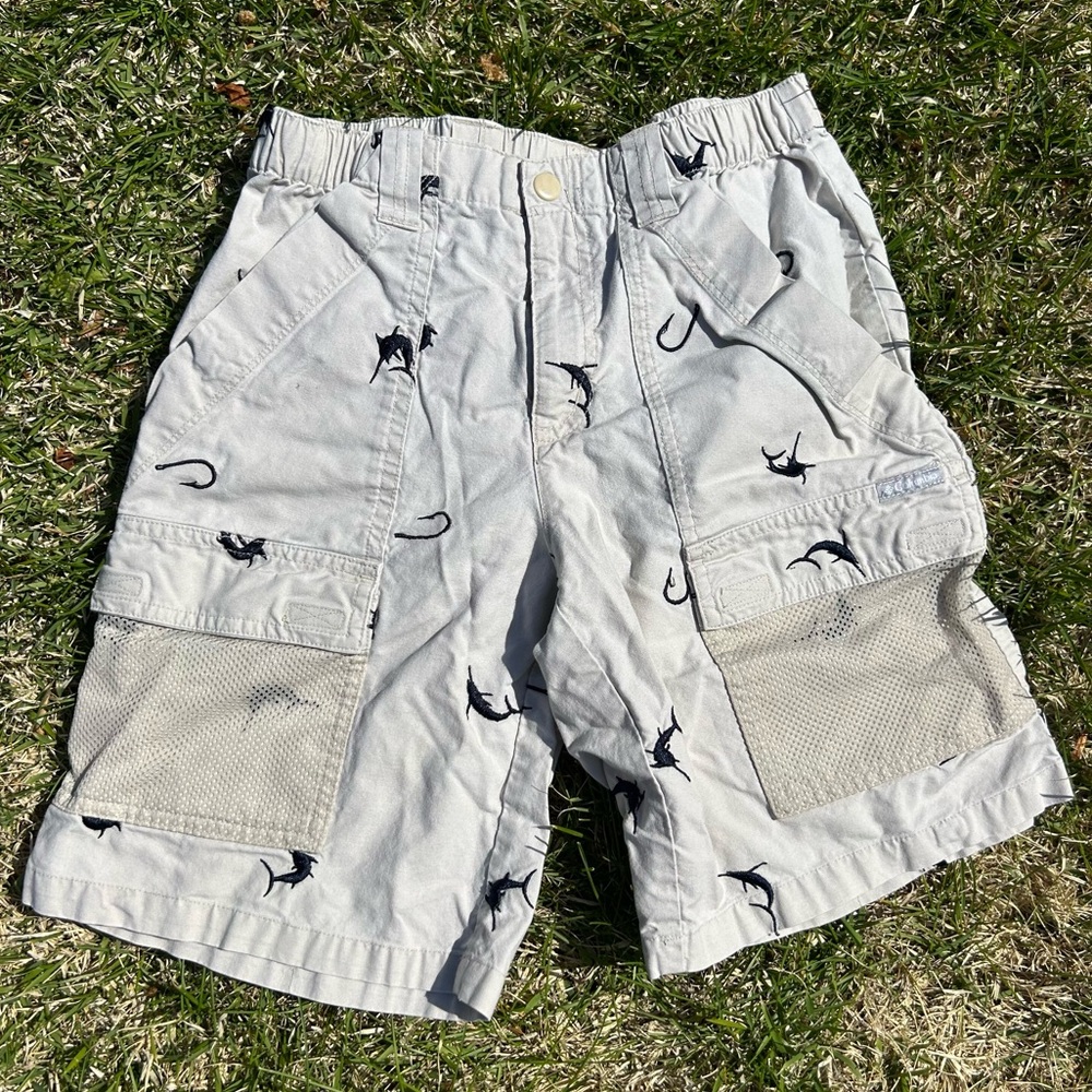 Boys Columbia embroidered marlin and fish hook shorts